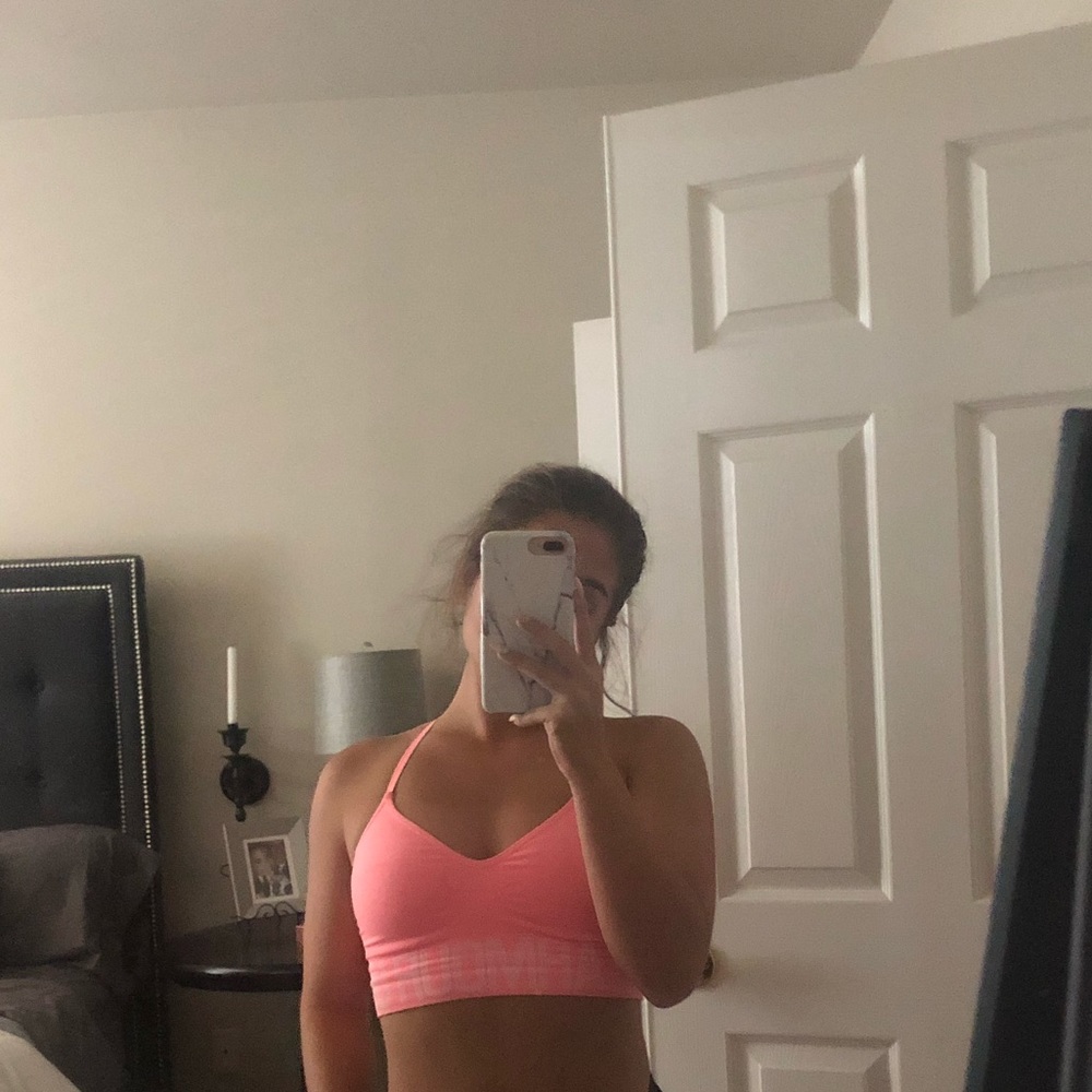 Under Armor Sports bra